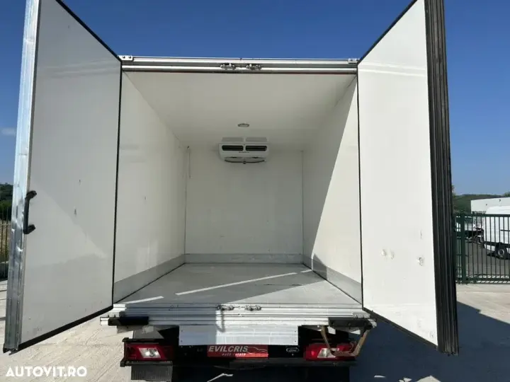 Ford Transit FRIGORIFIC AXA DUBLA SPATE