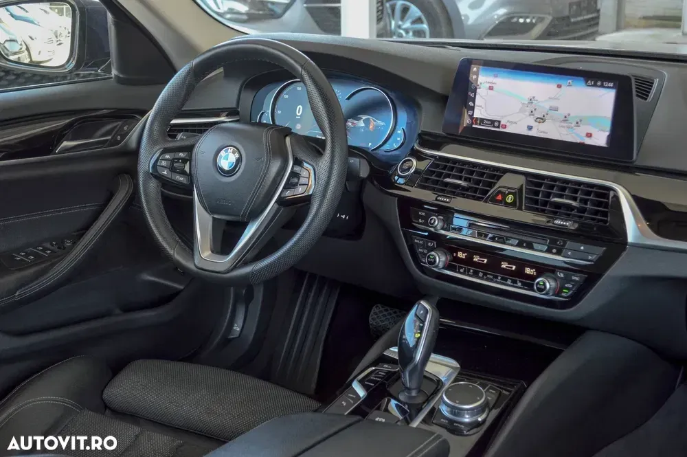 BMW Seria 5 G30/G31 [2017 - Prezent] 530e AT PHEV — imagine 4