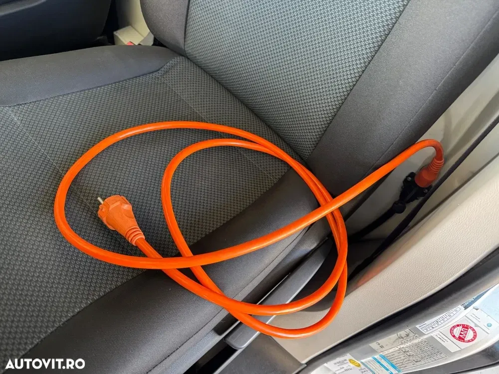 Volkswagen Transporter FRIGORIFIC cu priza — imagine 2