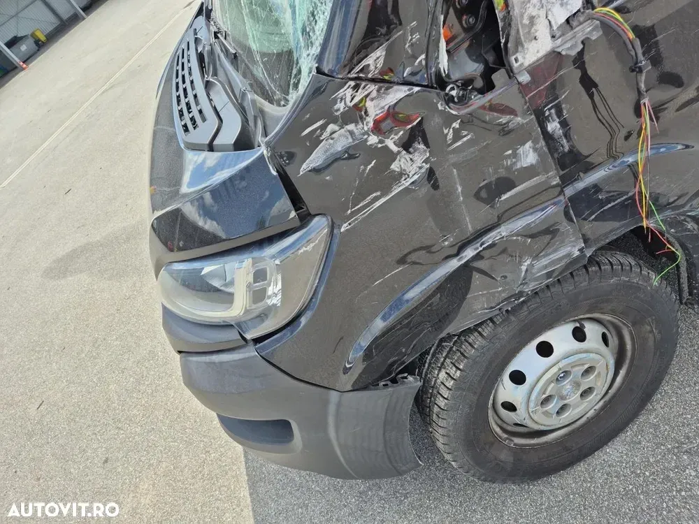 Peugeot 435 L4 — imagine 3
