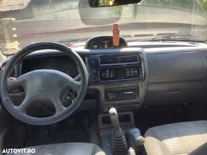 Mitsubishi L200