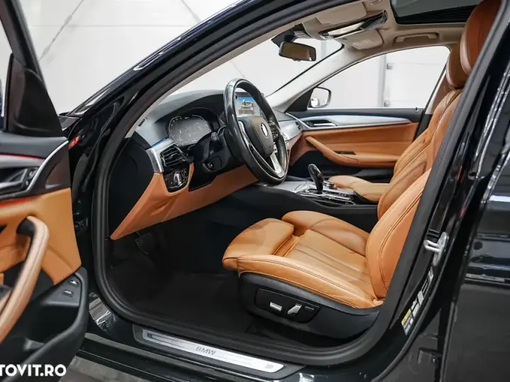 BMW Seria 5 G30/G31 [2017 - Prezent] 530e Aut. Luxury Line