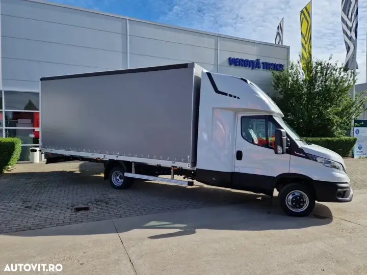 Iveco Daily 50C18HA8Z detarat la 3.5t, cu prelata 14 EWP