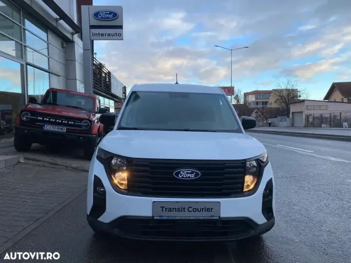 Ford Transit Courier Van Trend