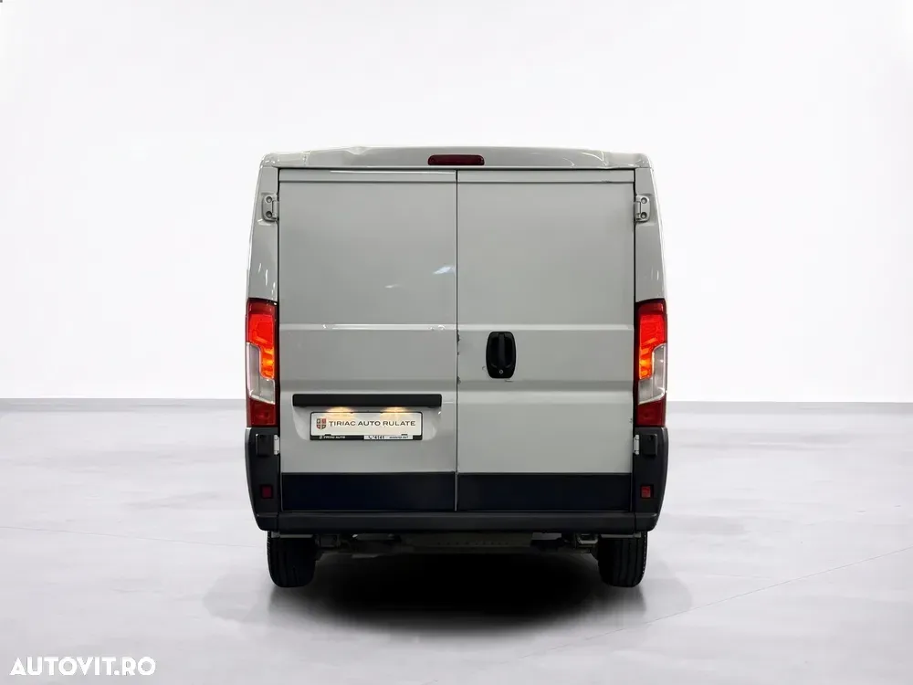 Peugeot Boxer — imagine 4