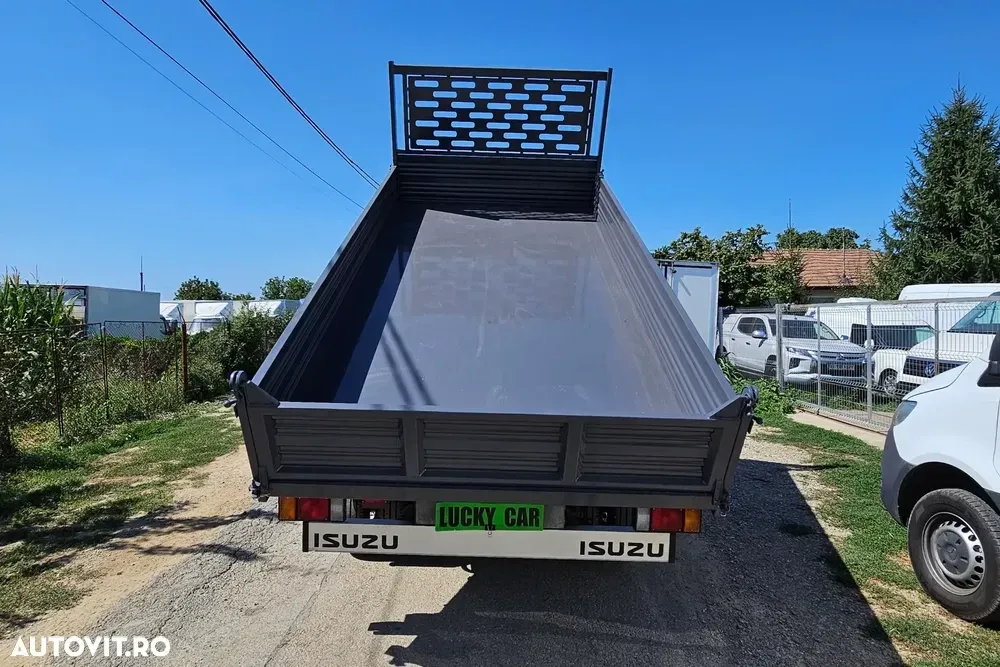 Isuzu Basculabila — imagine 6