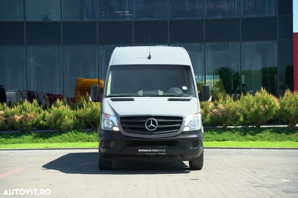 Mercedes-Benz SPRINTER 314 CDI / NEGRU / AUTOMATĂ / 3 LOCURI / 2017 — imagine 4