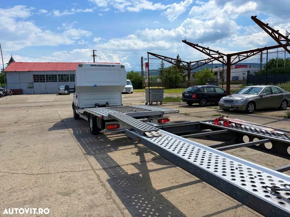 Iveco Daily 35S17 - transportor 3 pozitii — imagine 5