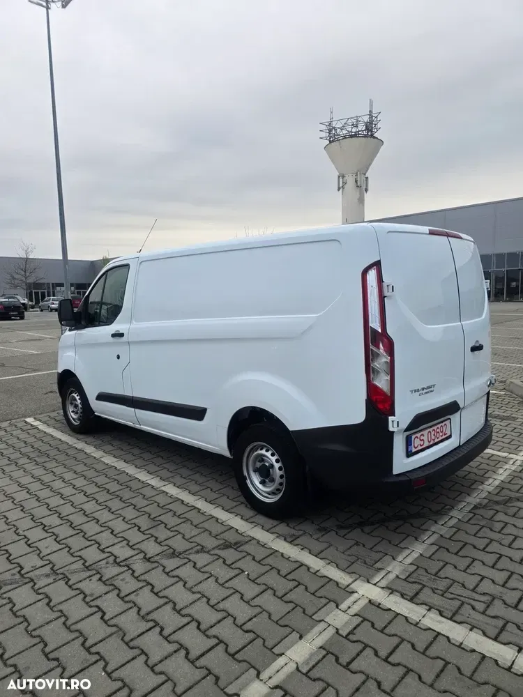 Ford Transit Custom — imagine 4