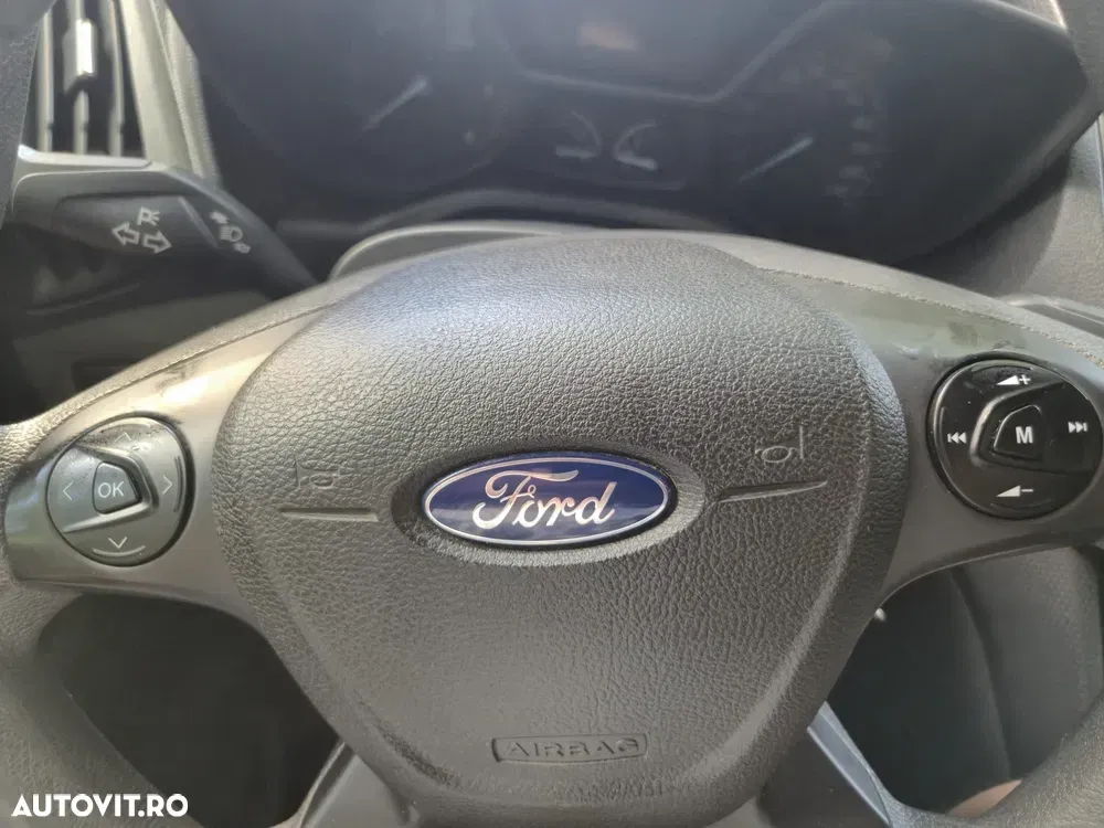 Ford Transit — imagine 5