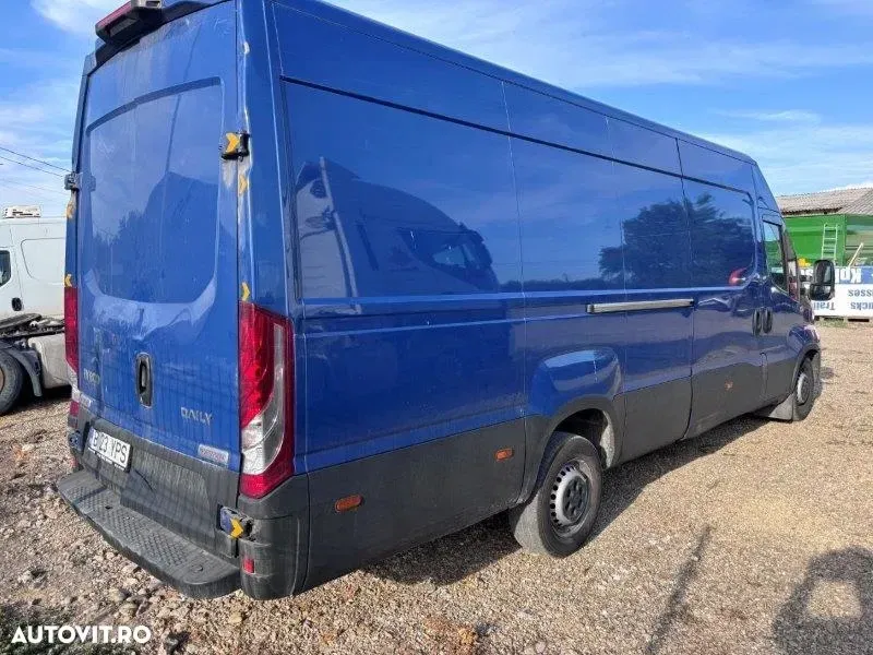 Iveco Daily 35S18H — imagine 4
