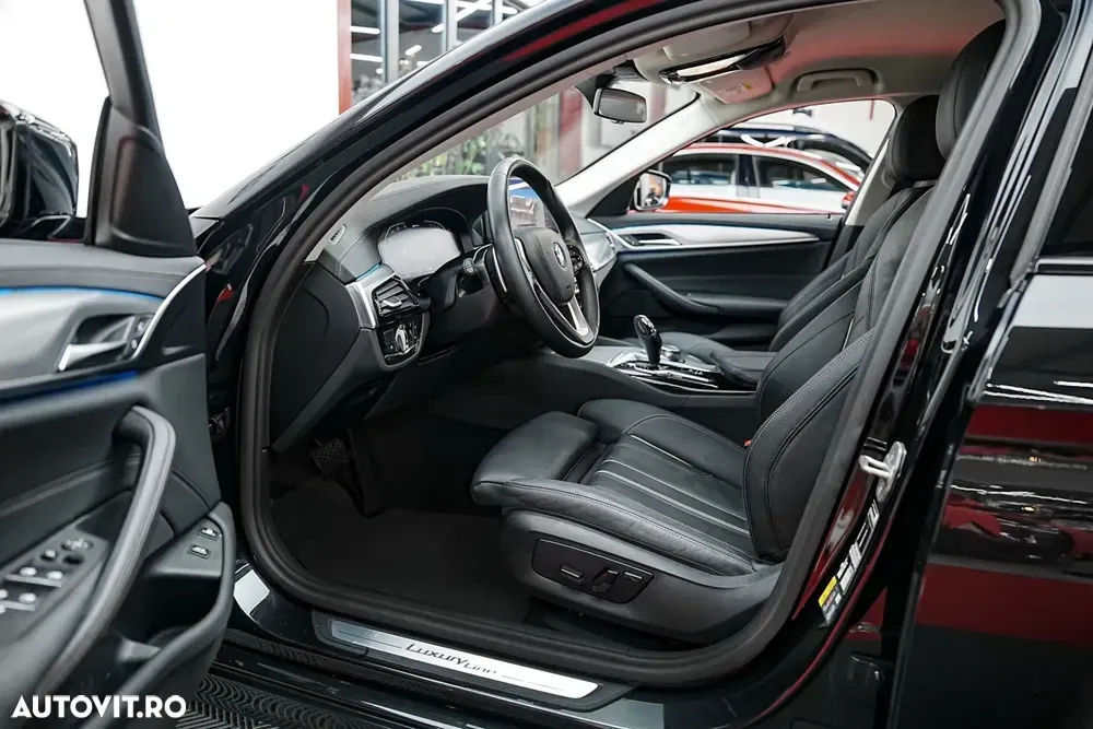 BMW Seria 5 G30/G31 [2017 - Prezent] 530e Aut. — imagine 4