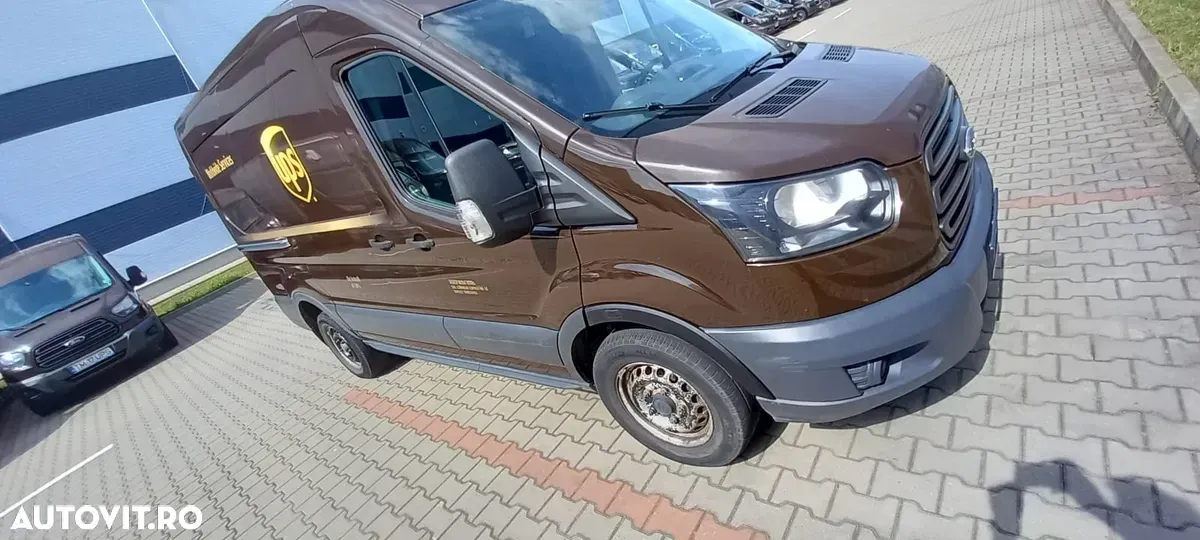Ford Transit — imagine 4