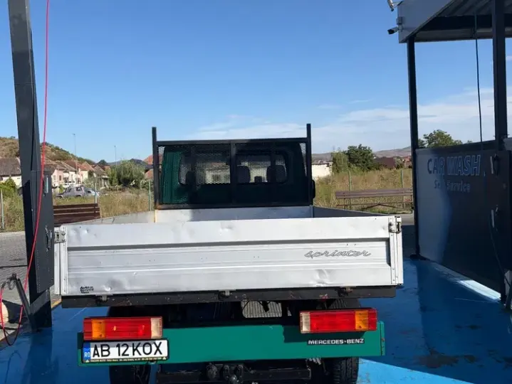 Mercedes-Benz Sprinter 308