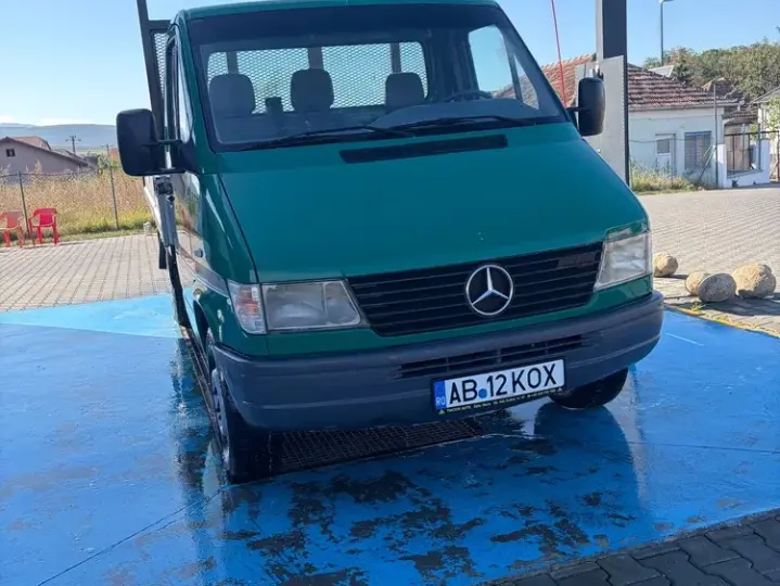 Mercedes-Benz Sprinter 308