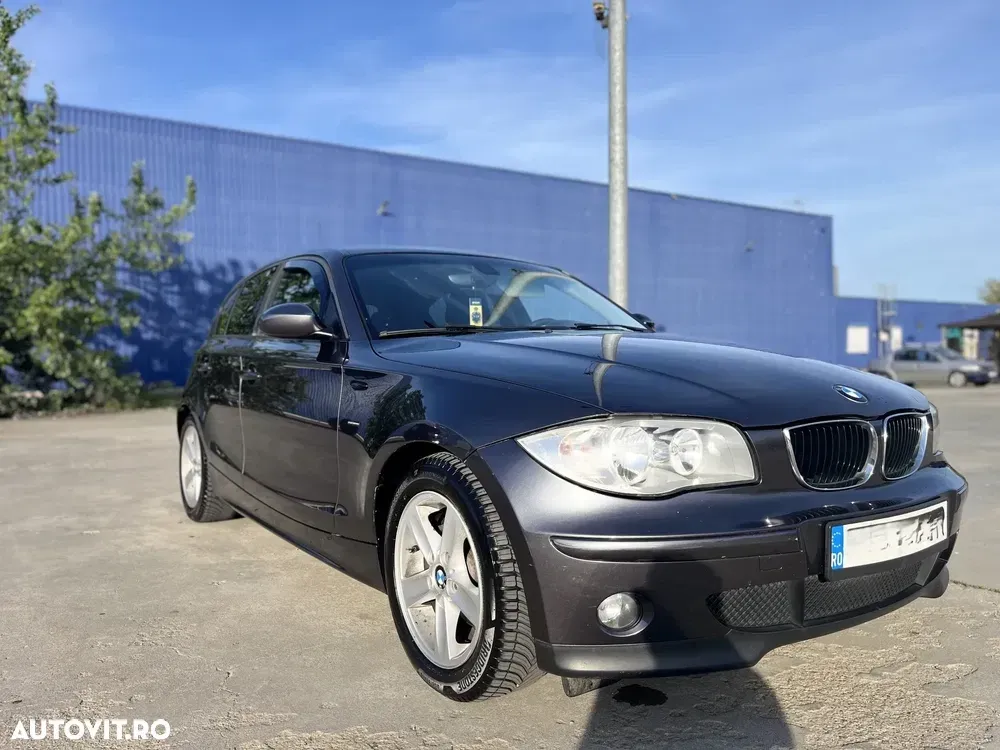 BMW Seria 1 E81/E82/E87/E88 [2004 - 2011] — imagine 2