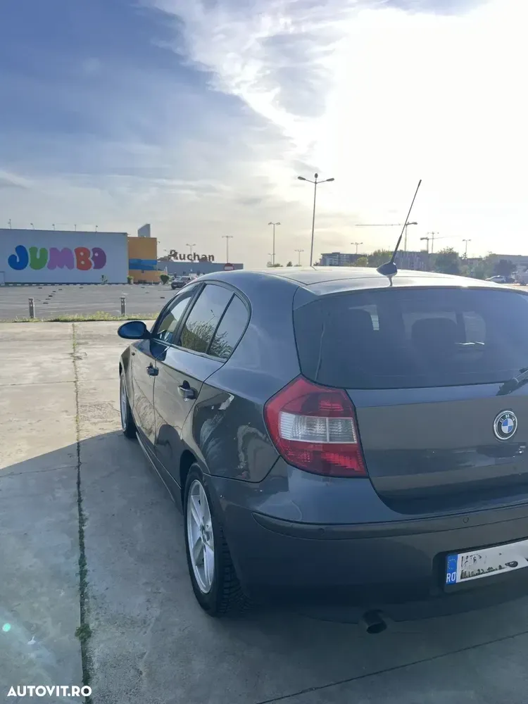 BMW Seria 1 E81/E82/E87/E88 [2004 - 2011] — imagine 3