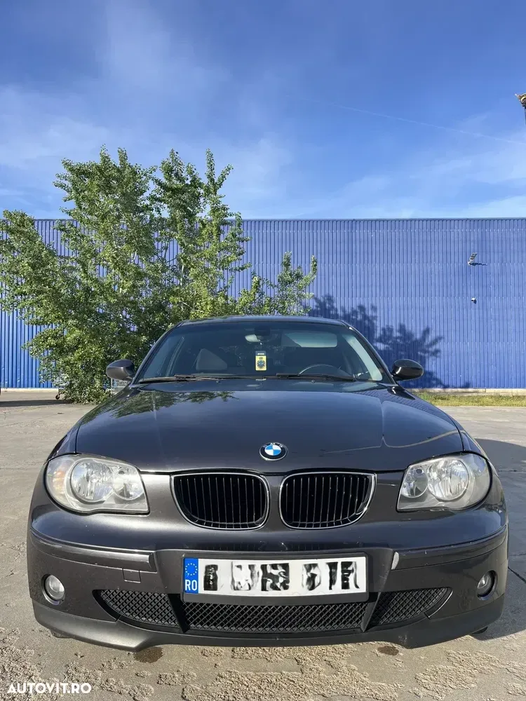 BMW Seria 1 E81/E82/E87/E88 [2004 - 2011] — imagine 4