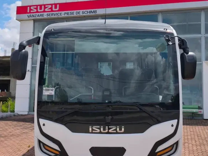 Isuzu Novoultra