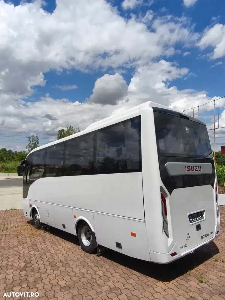 Isuzu Novoultra — imagine 6