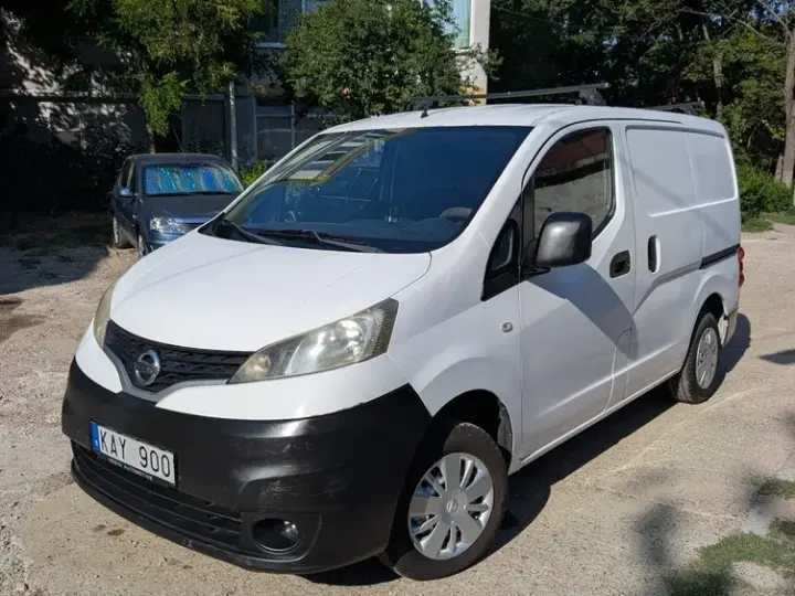 Nissan NV200