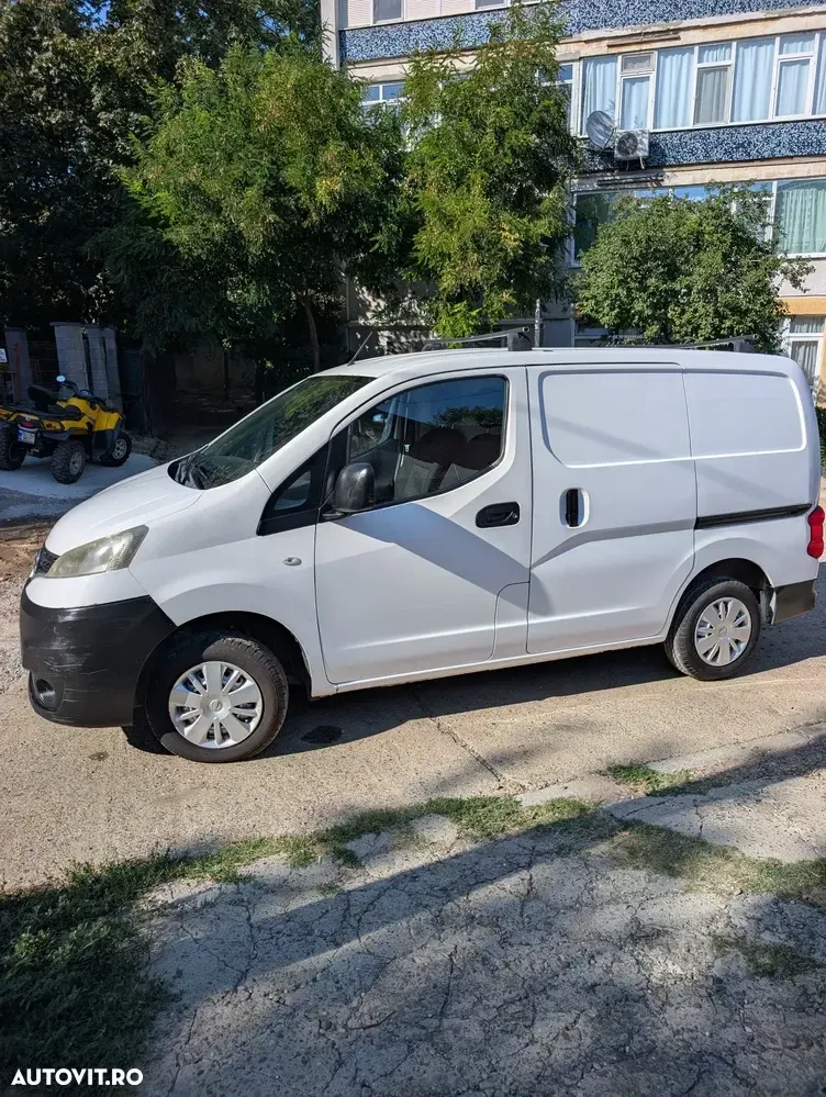 Nissan NV200 — imagine 2