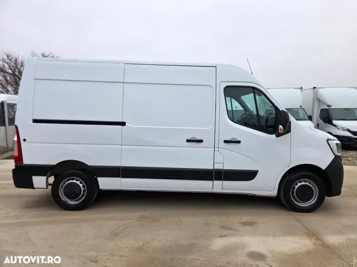Renault New Master L2H2