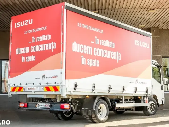 Isuzu M21