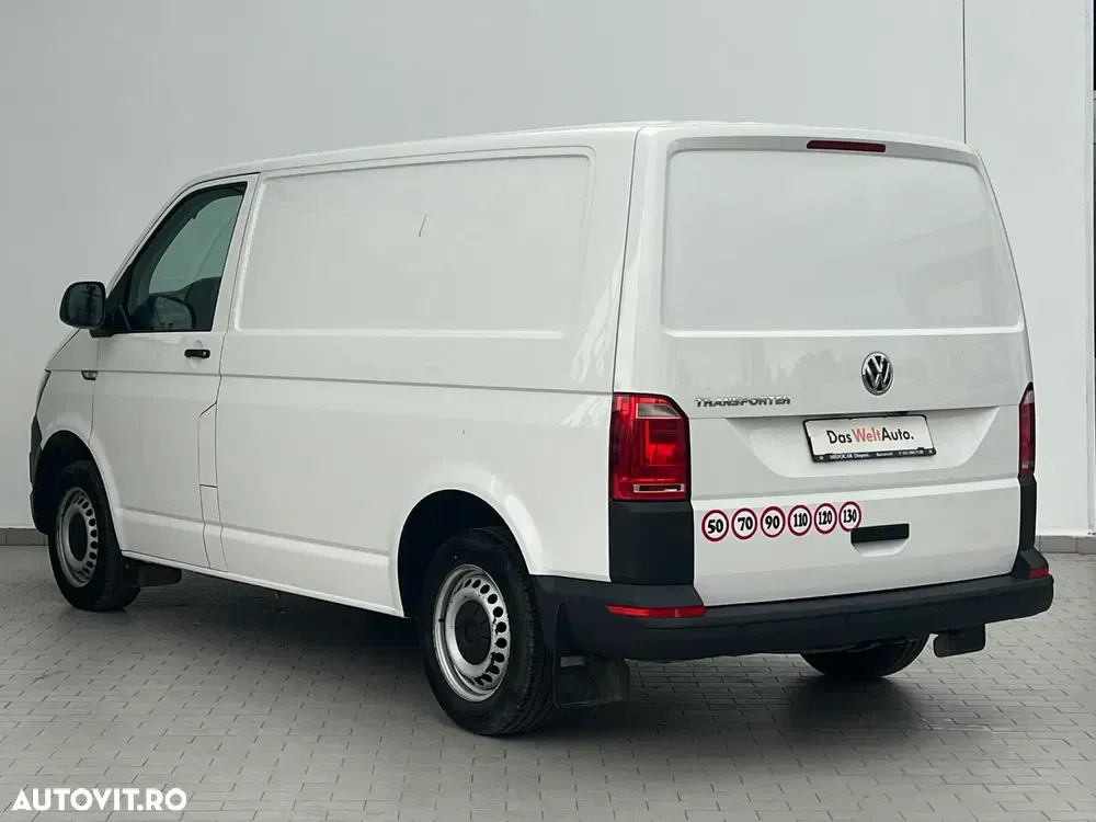 Volkswagen Transporter — imagine 4