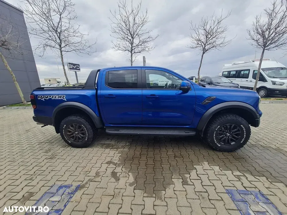 Ford Raptor — imagine 4