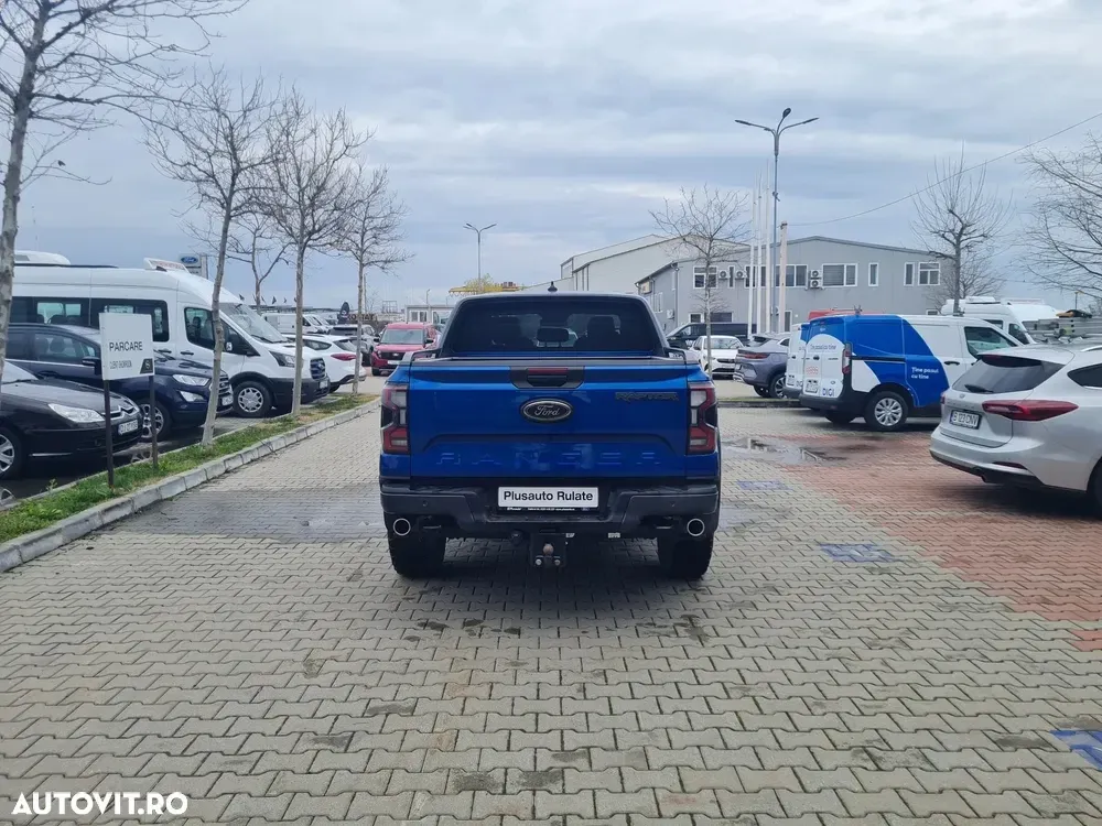 Ford Raptor — imagine 6