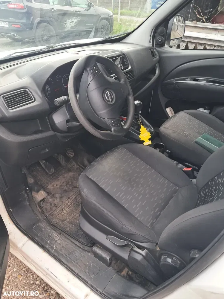 Opel Combo — imagine 6