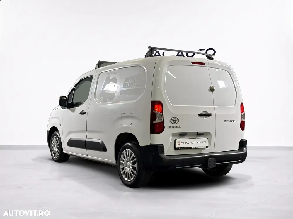 Toyota Proace — imagine 3