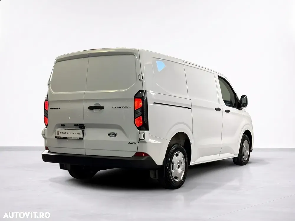Ford Transit — imagine 5