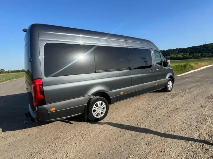 Mercedes-Benz sprinter 319