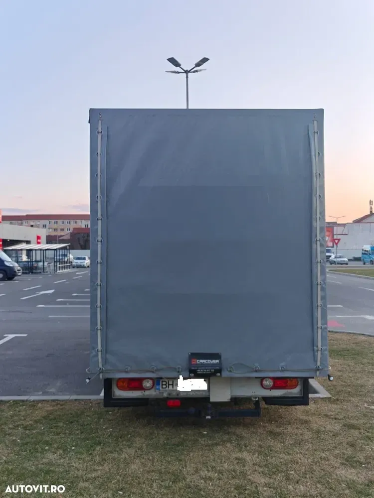 Hyundai H350 — imagine 4