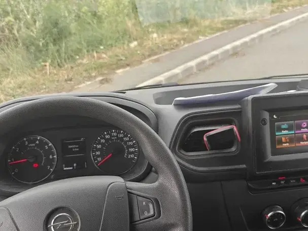 Opel Movano