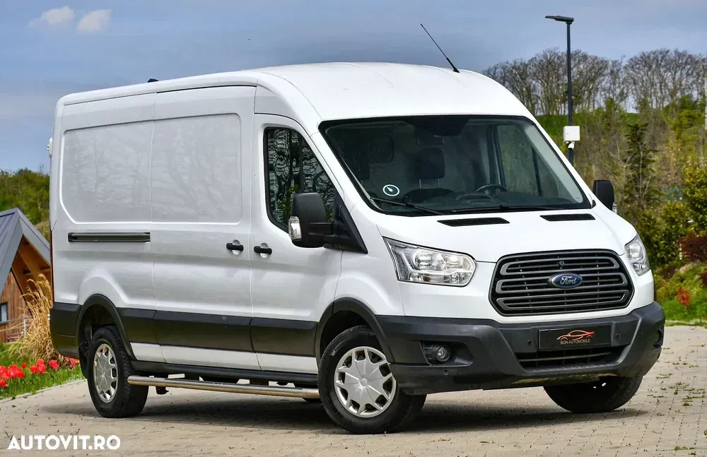 Ford Transit — imagine 3
