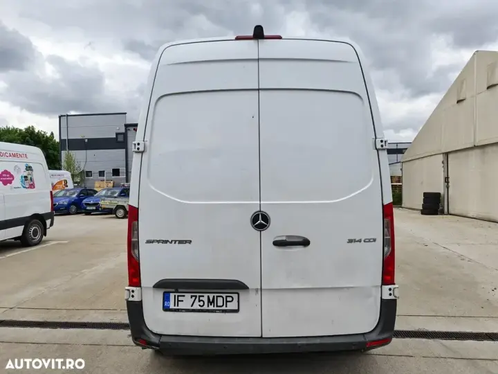Mercedes-Benz Sprinter