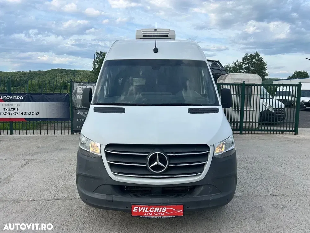 Mercedes-Benz Sprinter FRIGORIFIC AUTOMAT 2 COMPARTIMENTE — imagine 5
