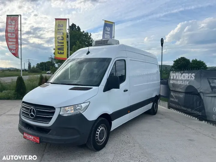 Mercedes-Benz Sprinter FRIGORIFIC AUTOMAT 2 COMPARTIMENTE