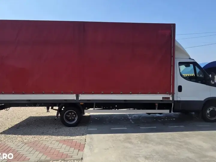 Iveco Daily 50/35-150 , 6.2 m lungime, 3.0L, cat B, cash sau leasing