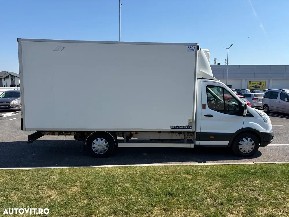 Ford Transit — imagine 4