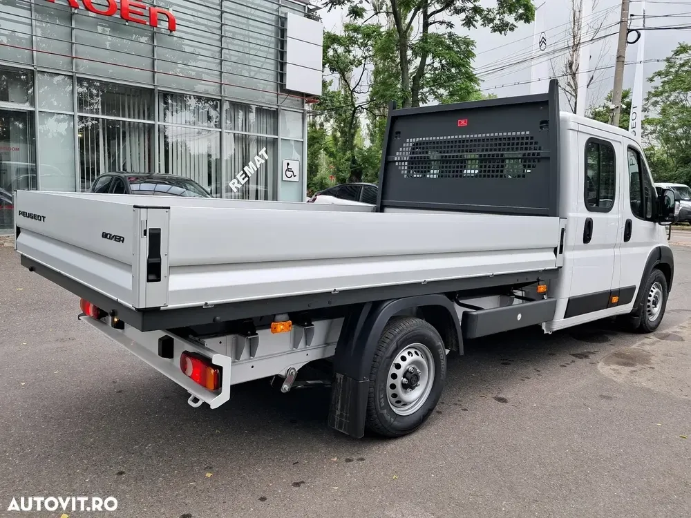 Peugeot BOXER PLATOU CABINA DUBLA L4 — imagine 4