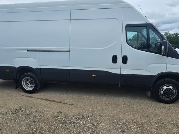 Iveco Daily L5H3 / LIFT / AXA dubla / stare foarte bună