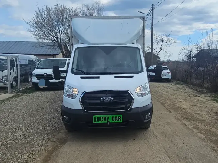 Ford Transit L4H3