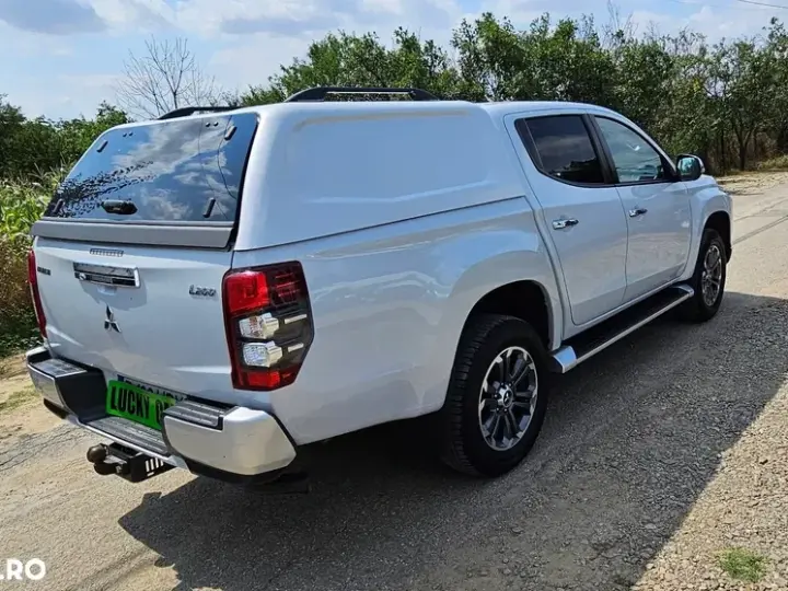Mitsubishi L200