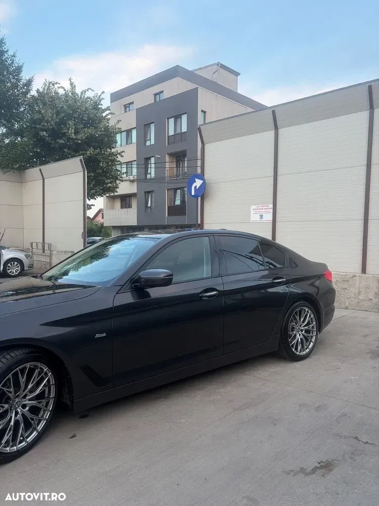 BMW Seria 5 G30/G31 [2017 - Prezent] 520d Aut. Sport Line — imagine 5
