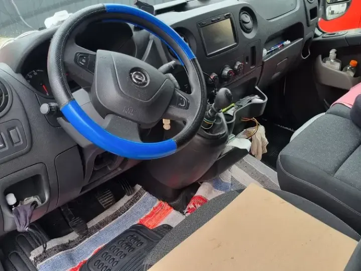 Opel Movano