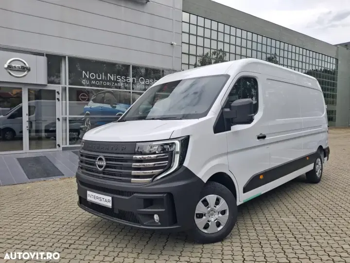Nissan Interstar Furgon L3H2 2.0 dci 130